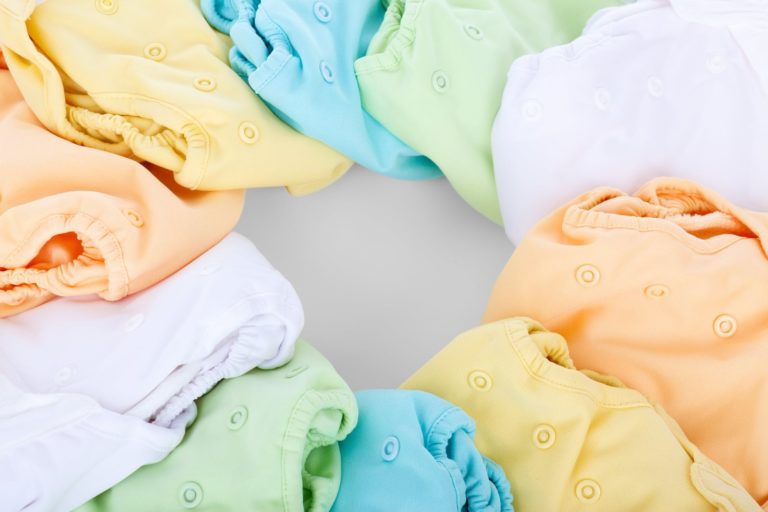 Cloth Diapers vs. Disposable Diapers…Is Reusable Really Better?