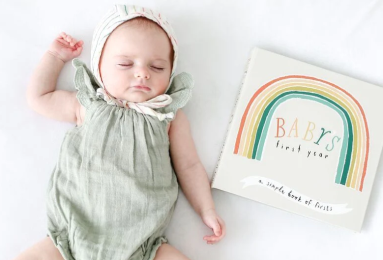 8 Adorable Ideas for the Cutest Baby Milestone Photos
